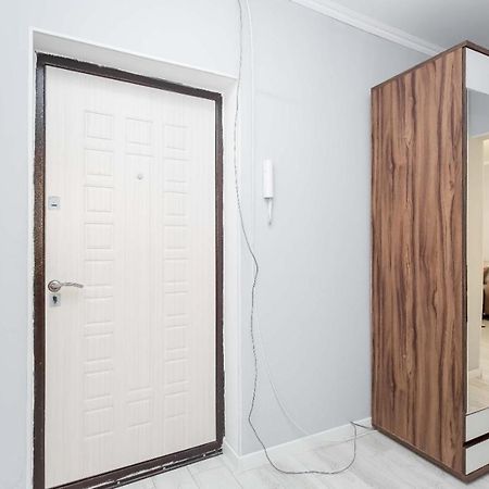 Жк Алмалы Appartement Alma-Ata Buitenkant foto